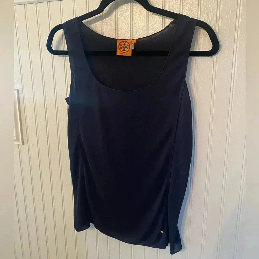 Like new Tory Burch sleeveless blouse